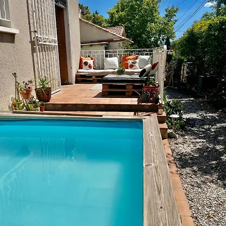 Апартаменты Jardin Jacuzzi